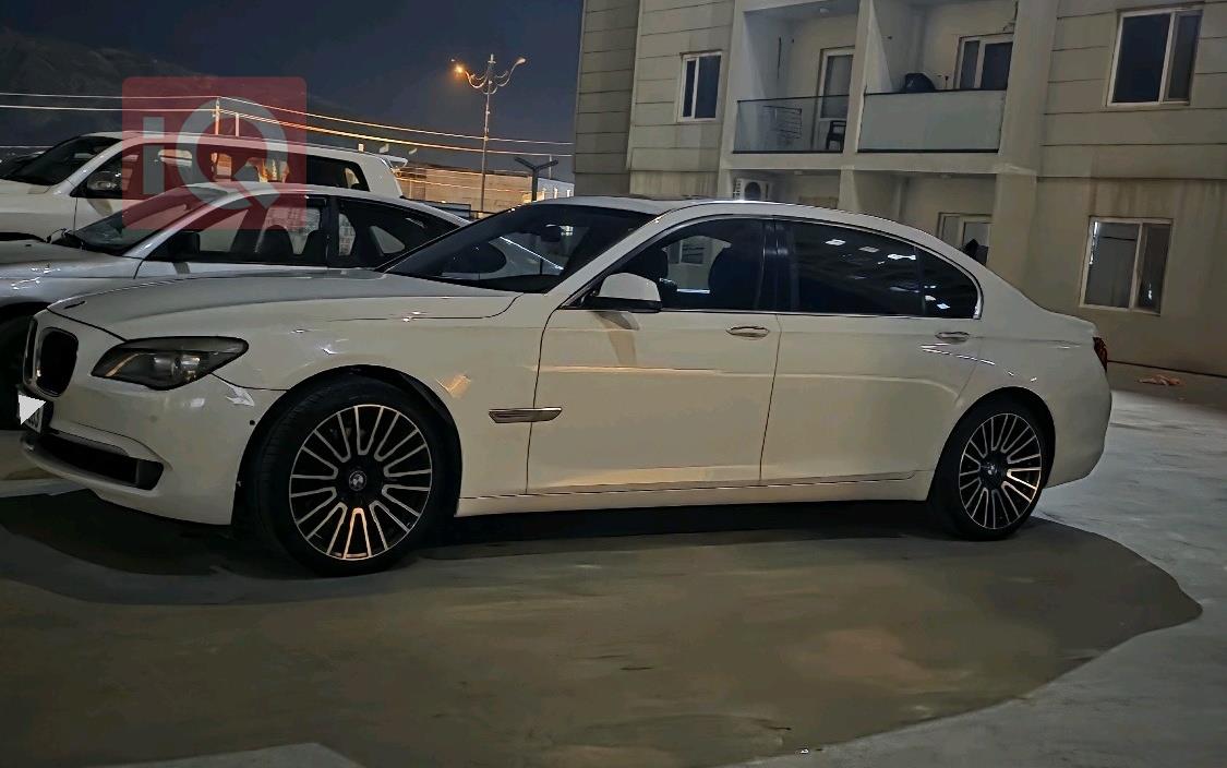 بي ام دبليو الفئة 7